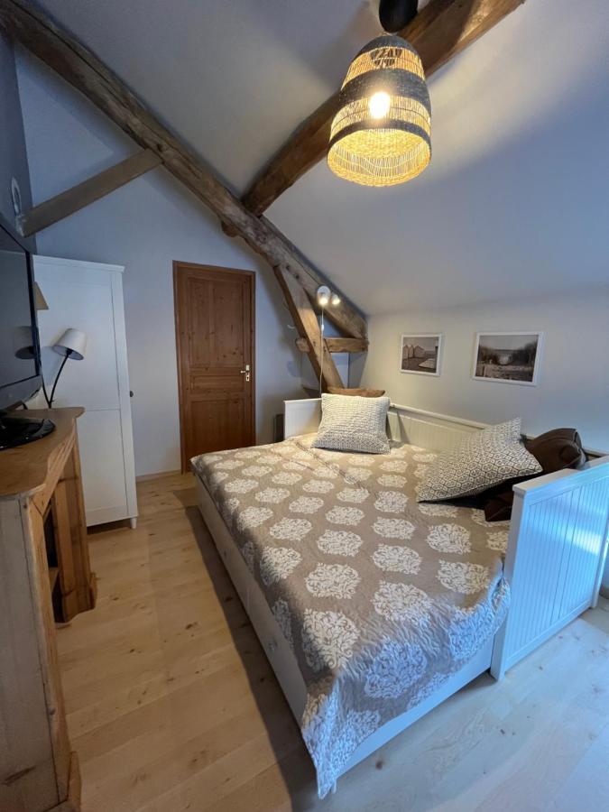 La Maison Des Commis Morestel ภายนอก รูปภาพ